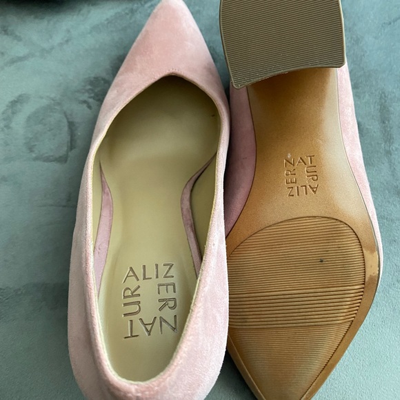 Naturalizer Pink Suede Heels - Picture 2 of 4